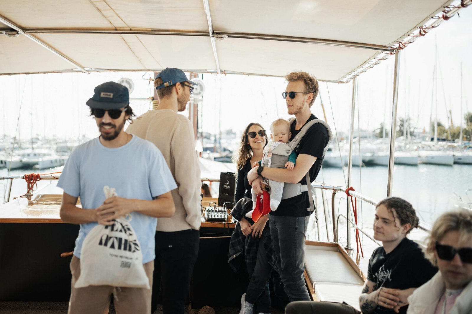 pexels-bertellifotografia-15141367